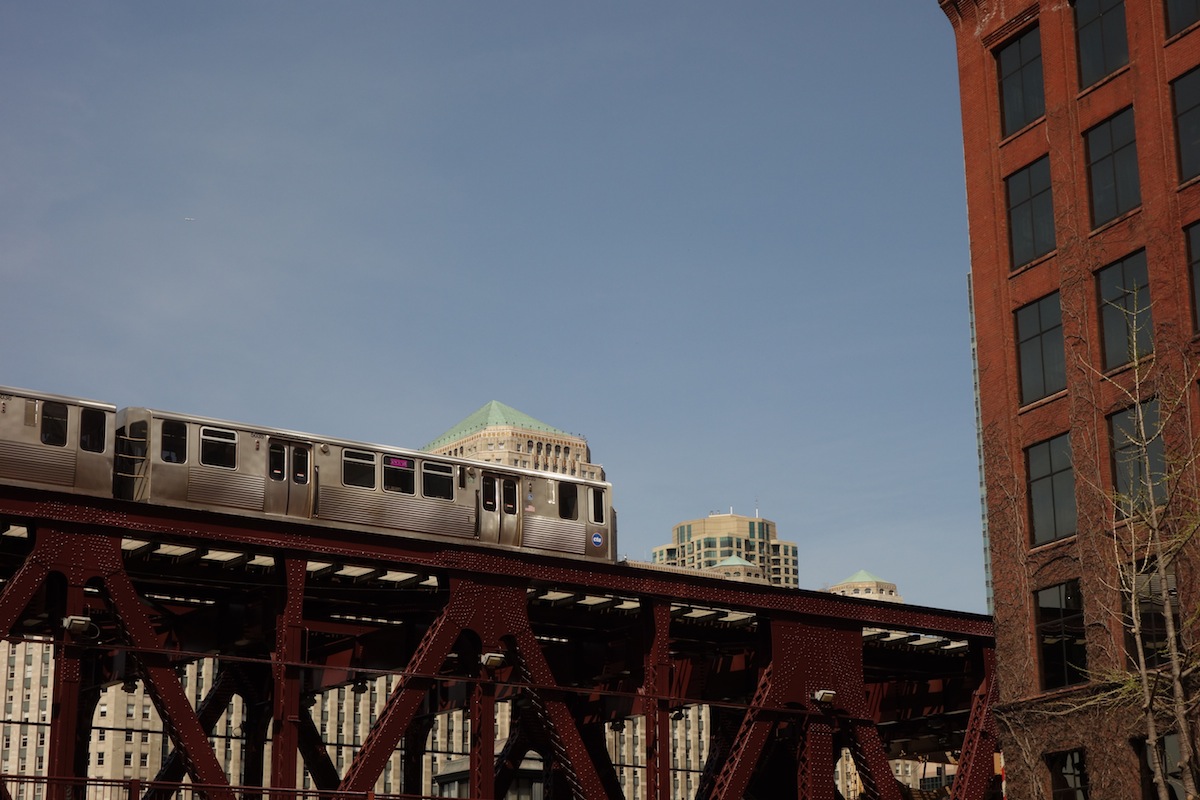 chicago-elevated-train